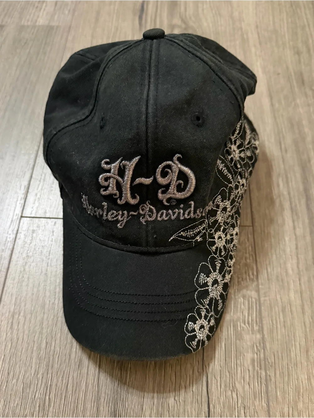 Harley-Davidson Black Cap with Light Gray Embroidery